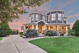 1886 Sandbar Cir, Waconia, MN 55387 - Photo 2
