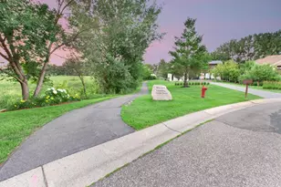1886 Sandbar Cir, Waconia, MN 55387 - Photo 4
