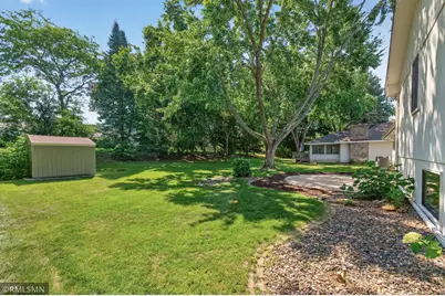 2265 Lamplight Drive, Woodbury, MN 55125 - Photo 30
