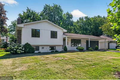 2265 Lamplight Drive, Woodbury, MN 55125 - Photo 2