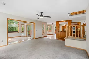 22530 Forest Ridge Dr, Lakeville, MN 55044 - Photo 24
