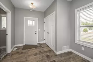 1114 Susan Ln, Roberts, WI 54023 - Photo 16