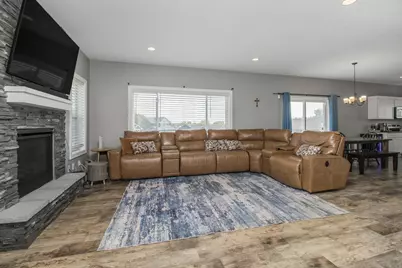 1114 Susan Lane, Roberts, WI 54023 - Photo 8