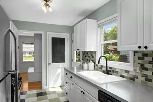 308 Van Buren Ave S, Edina, MN 55343 - Photo 10
