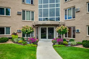 4350 Brookside Ct, Edina, MN 55436 - Photo 40