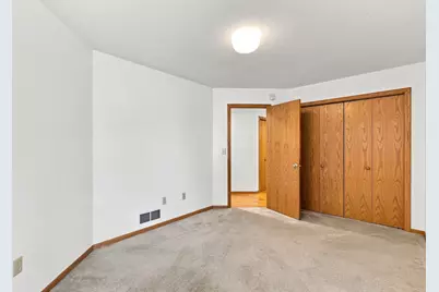 616 Jefferson Avenue SW, Watertown, MN 55388 - Photo 14