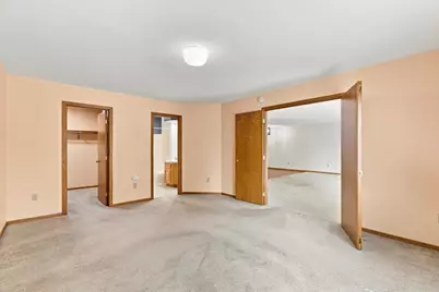 616 Jefferson Avenue SW, Watertown, MN 55388 - Photo 4