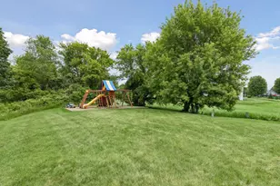 21670 Monterey Ave, Lakeville, MN 55044 - Photo 98
