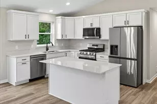 37514 Greenway Ave, North Branch, MN 55056 - Photo 8