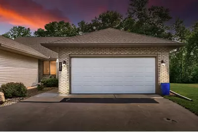 5851 Oxboro Avenue N, Stillwater, MN 55082 - Photo 2