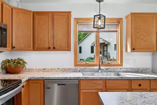 5851 Oxboro Ave N, Stillwater, MN 55082 - Photo 8