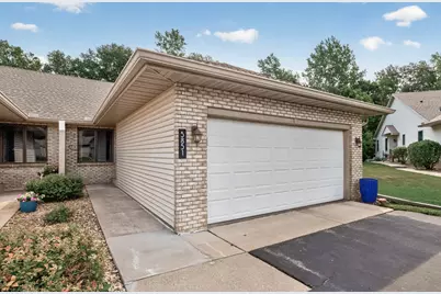 5851 Oxboro Avenue N, Stillwater, MN 55082 - Photo 4