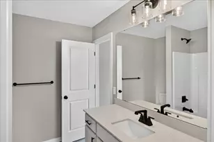 37547 Greenway Ave, North Branch, MN 55056 - Photo 12
