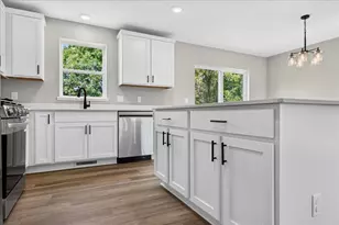 37547 Greenway Ave, North Branch, MN 55056 - Photo 10