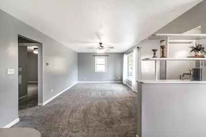 312 9th Avenue SE, Waseca, MN 56093 - Photo 10