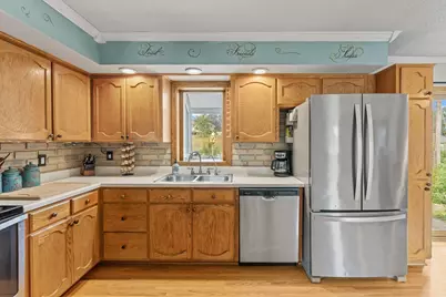 6841 Carmen Avenue, Inver Grove Heights, MN 55076 - Photo 12