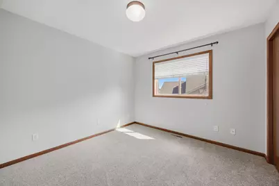 1050 Voyageur Street, Saint Cloud, MN 56303 - Photo 14