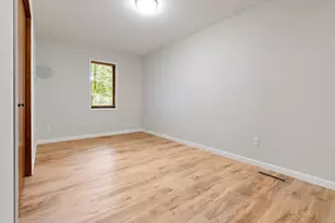 506 1st St E, Gaylord, MN 55334 - Photo 18