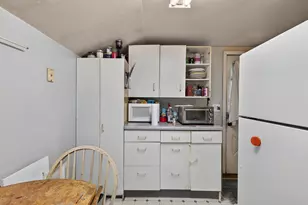 813 Minnehaha Ave W, Saint Paul, MN 55104 - Photo 20