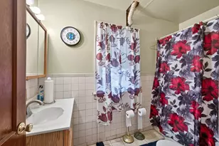 813 Minnehaha Ave W, Saint Paul, MN 55104 - Photo 14