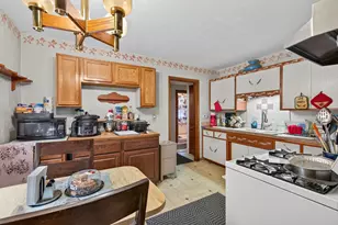 813 Minnehaha Ave W, Saint Paul, MN 55104 - Photo 10