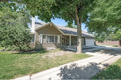 1419 6th Street SW, Rochester, MN 55902 - Photo 2