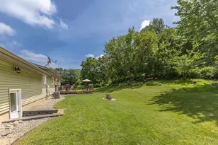 W764 Valley Dr, Fountain City, WI 54629 - Photo 60
