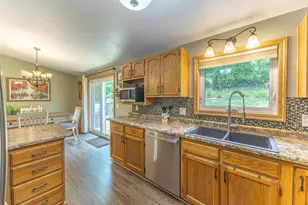 W764 Valley Dr, Fountain City, WI 54629 - Photo 8