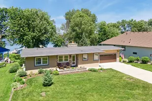 2760 S Shore Dr, Prior Lake, MN 55372 - Photo 2
