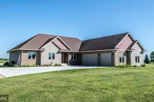 30061 Ashby Ct, Northfield, MN 55057 - Photo 52