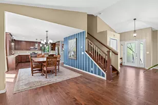 13707 Green Briar Dr, Minnetonka, MN 55305 - Photo 10