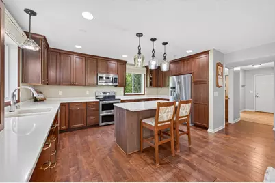 13707 Green Briar Drive, Minnetonka, MN 55305 - Photo 14
