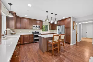 13707 Green Briar Dr, Minnetonka, MN 55305 - Photo 14
