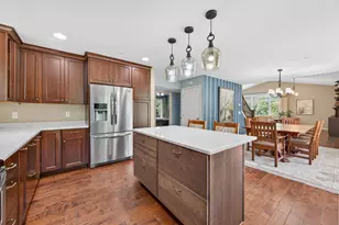 13707 Green Briar Dr, Minnetonka, MN 55305 - Photo 12