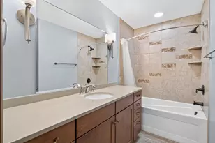 13707 Green Briar Dr, Minnetonka, MN 55305 - Photo 26