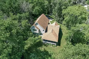 13707 Green Briar Dr, Minnetonka, MN 55305 - Photo 46