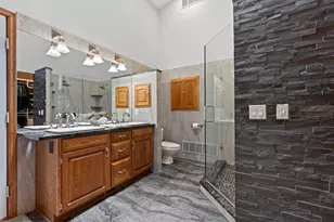1635 Chippewa Dr NW, Rochester, MN 55901 - Photo 38
