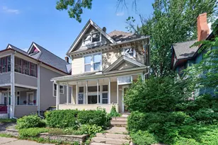 95 Victoria St N, Saint Paul, MN 55104 - Photo 1