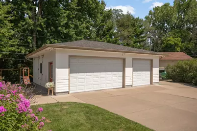 3407 Payne Avenue, Vadnais Heights, MN 55127 - Photo 4