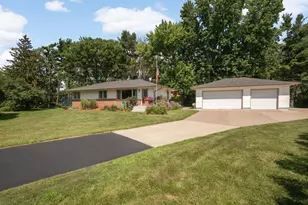 3407 Payne Ave, Vadnais Heights, MN 55127 - Photo 2