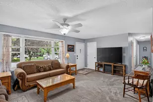 1424 Ash St, Alexandria, MN 56308 - Photo 6