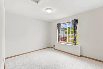 7588 Ojibway Park Bay, Woodbury, MN 55125 - Photo 22