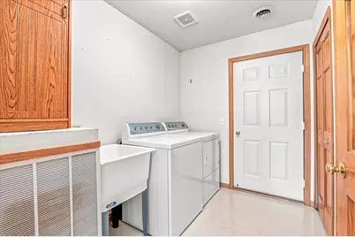 7588 Ojibway Park Bay, Woodbury, MN 55125 - Photo 24