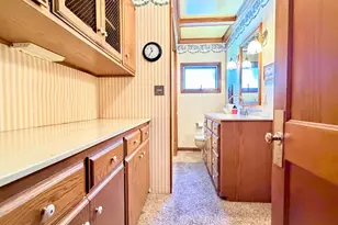 605 Park St, Jackson, MN 56143 - Photo 32