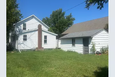 118 SE 3rd Avenue, Grand Rapids, MN 55744 - Photo 2