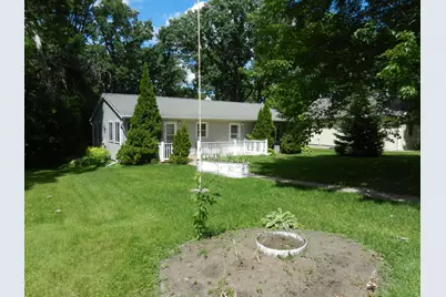 812 1st Avenue SE, Long Prairie, MN 56347 - Photo 2
