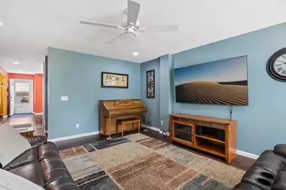 1281 3rd Street E, Saint Paul, MN 55106 - Photo 22