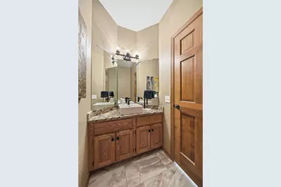 699 Bridle Ridge Road, Eagan, MN 55123 - Photo 28