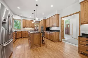 699 Bridle Ridge Rd, Eagan, MN 55123 - Photo 10