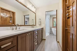 699 Bridle Ridge Rd, Eagan, MN 55123 - Photo 32